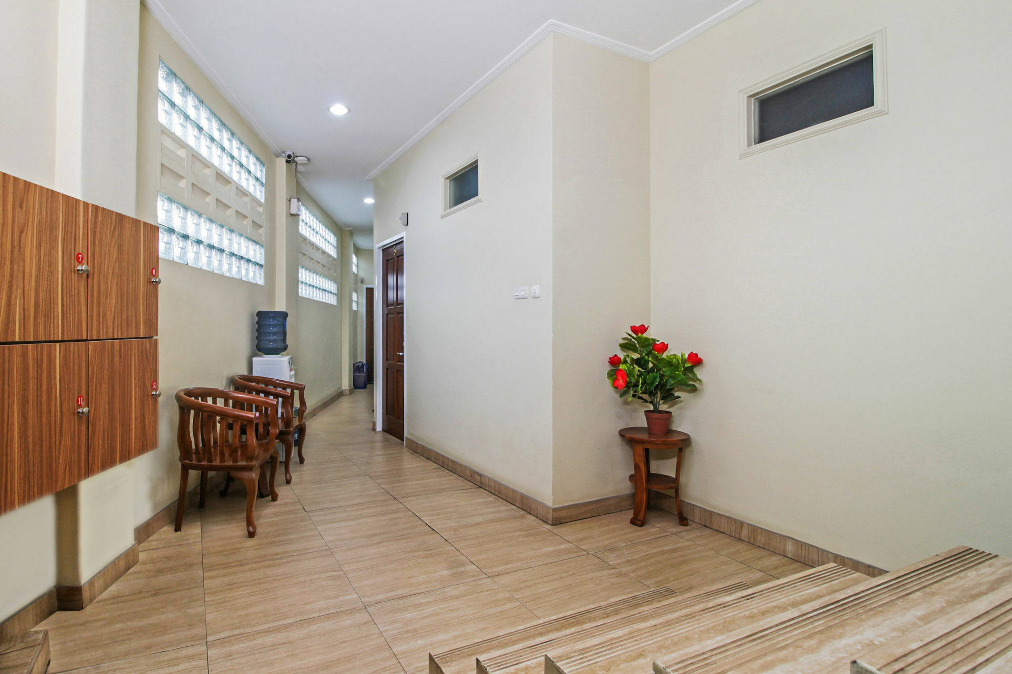 Reddoorz @ Kwitang Hotell Jakarta Eksteriør bilde